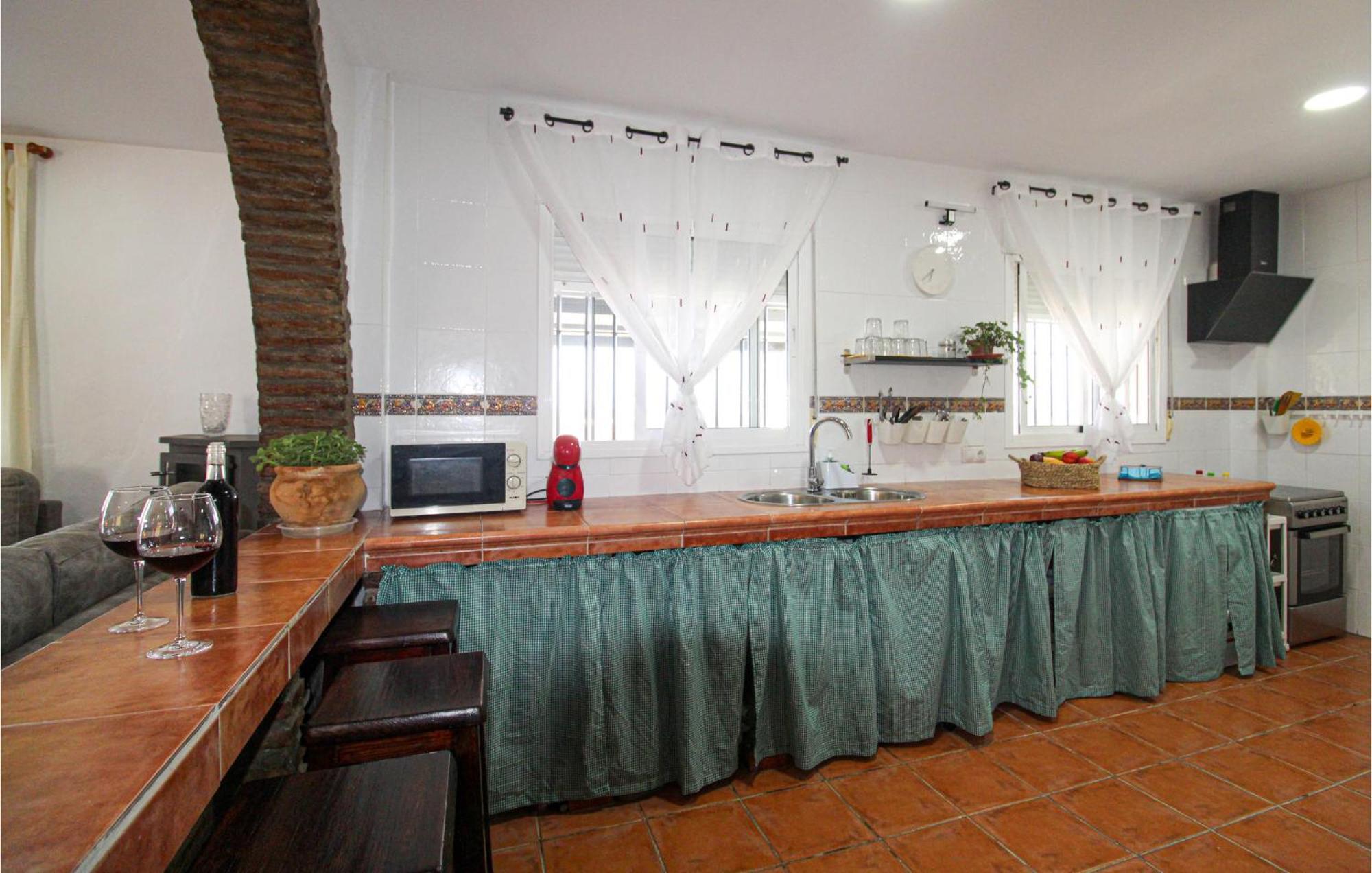 4 Bedroom Gorgeous Home In Sedella Ngoại thất bức ảnh